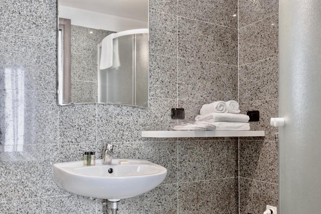 Aiello Suites Milan Exterior photo