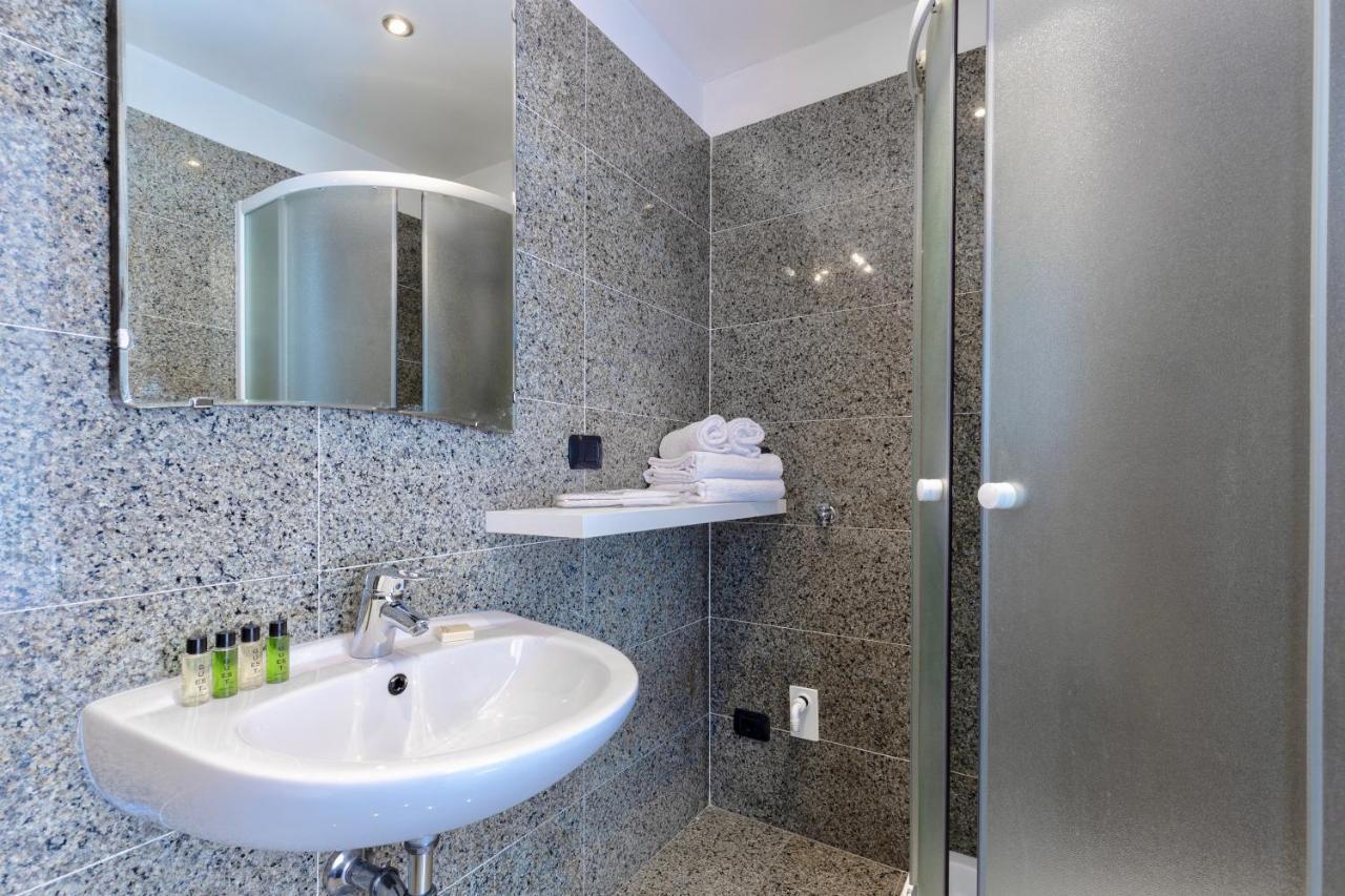 Aiello Suites Milan Exterior photo